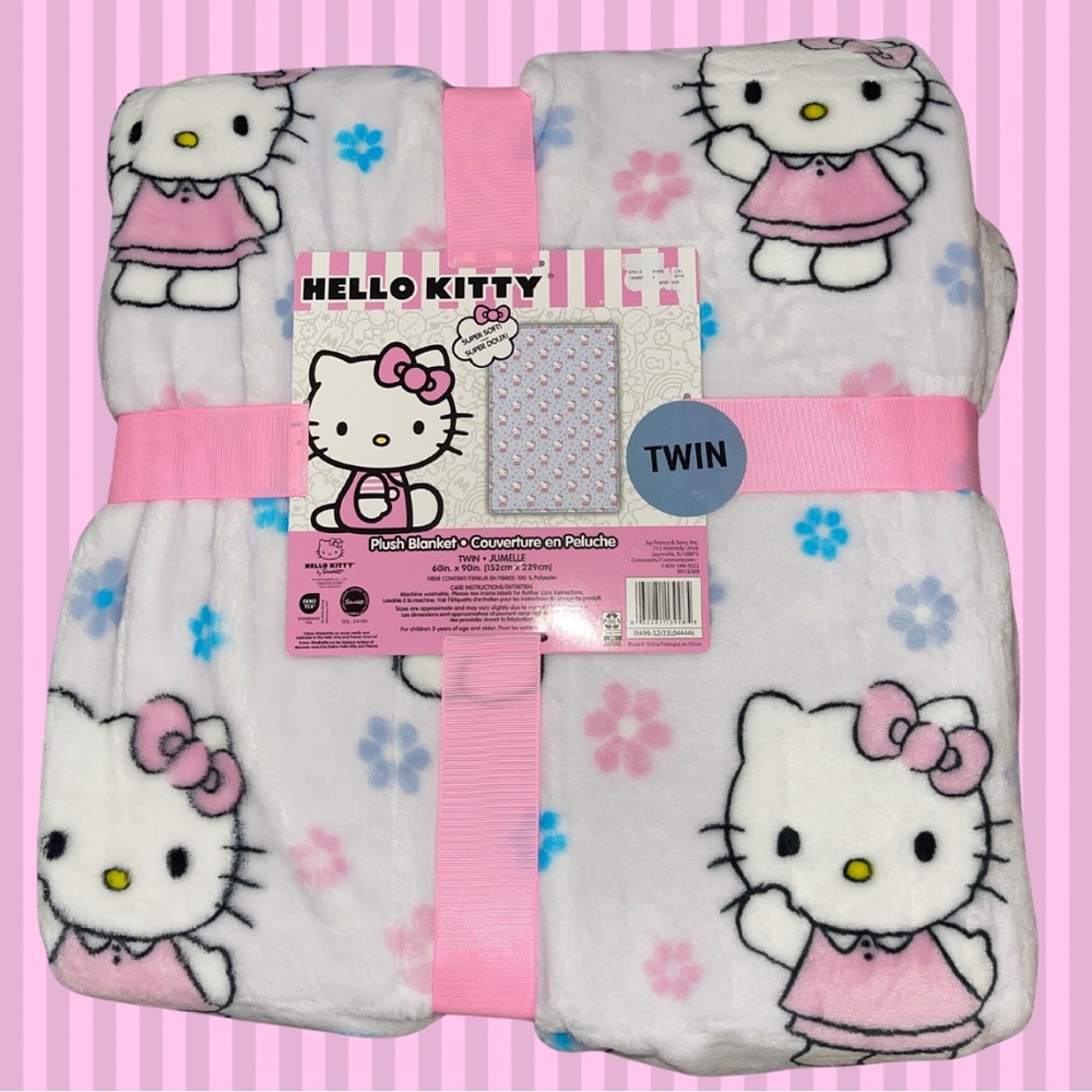 💜2024 Hello Kitty® by Sanrio® Spring Plush Blanket💜 Viral on TikTok TWIN